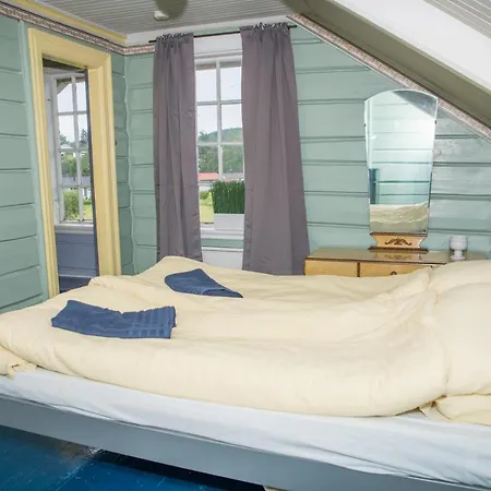 Slusevaktarbolig * Lunde (Telemark)